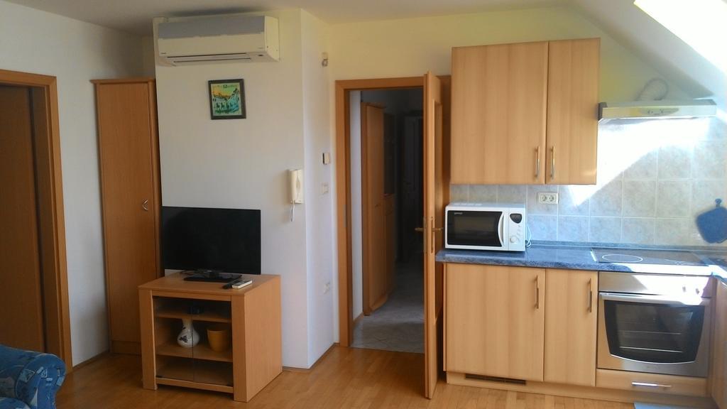 Apartment Gaspercic ボヴェツ 部屋 写真